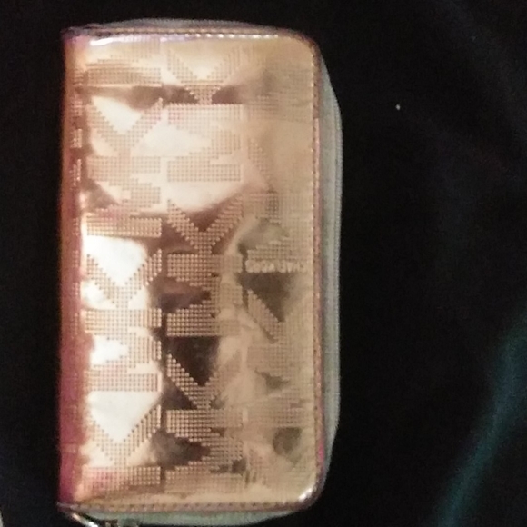 Wallet - Picture 2 of 2